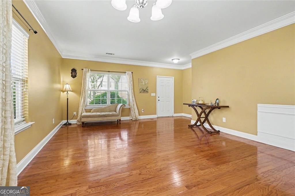 3091 Montauk Hill Drive Property Photo 7