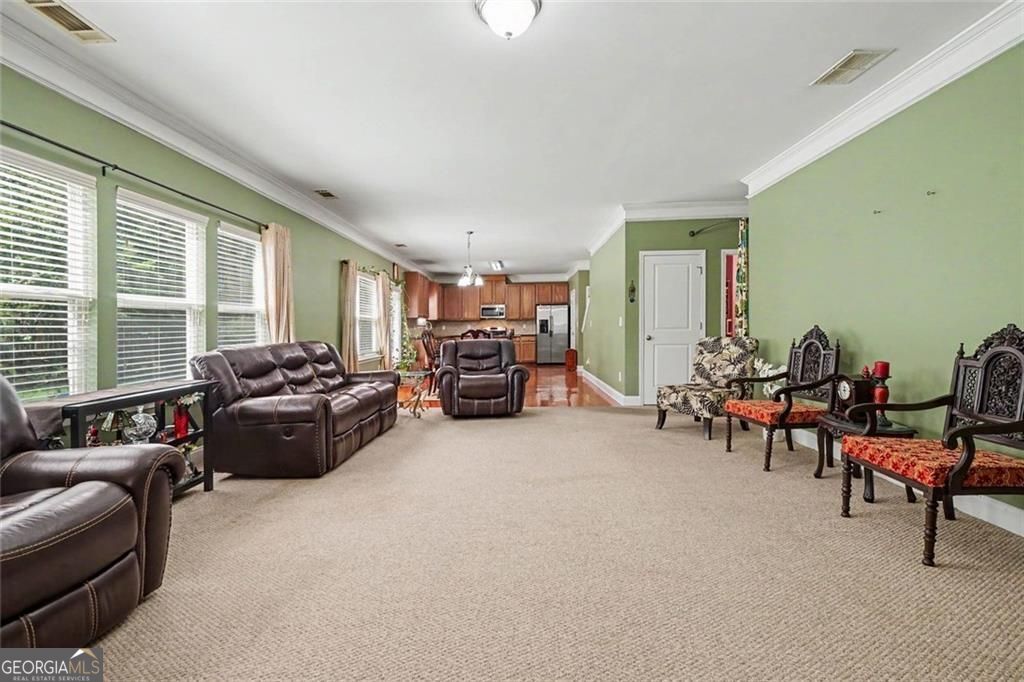 3091 Montauk Hill Drive Property Photo 17