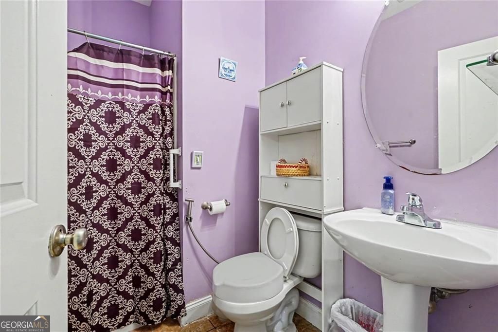 3091 Montauk Hill Drive Property Photo 20