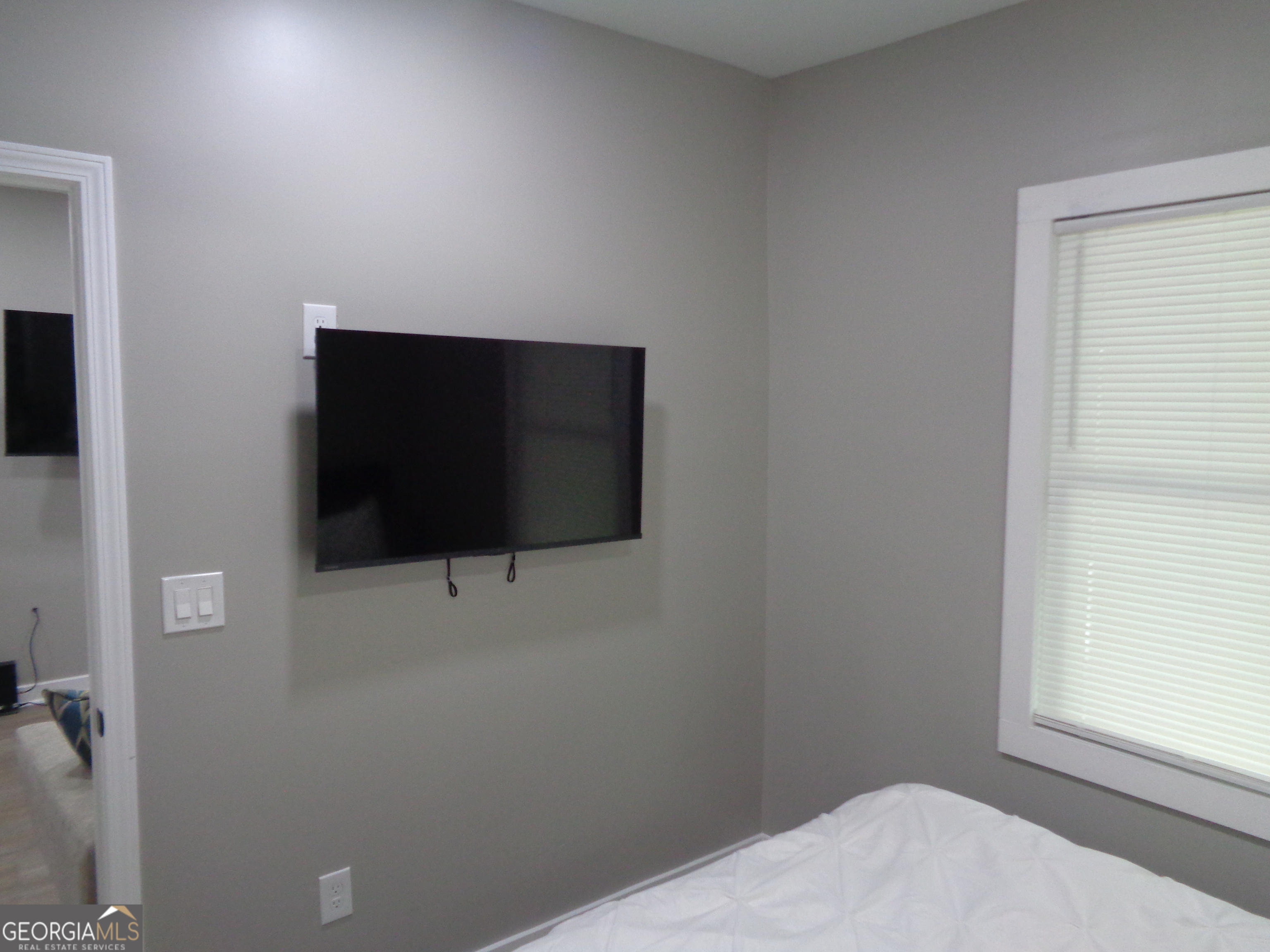 1060 Garibaldi Street Sw Property Photo 7