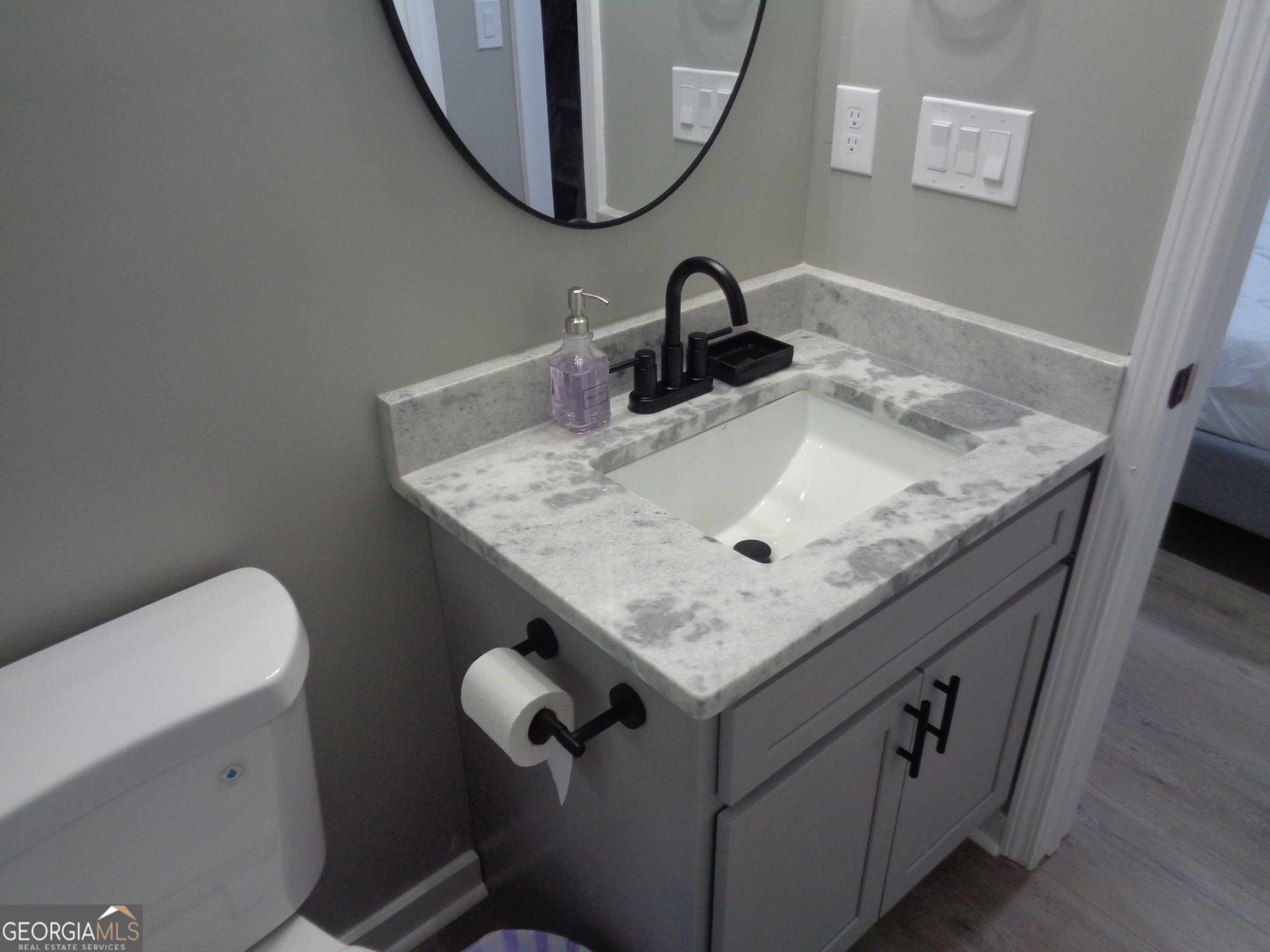 1060 Garibaldi Street Sw Property Photo 16