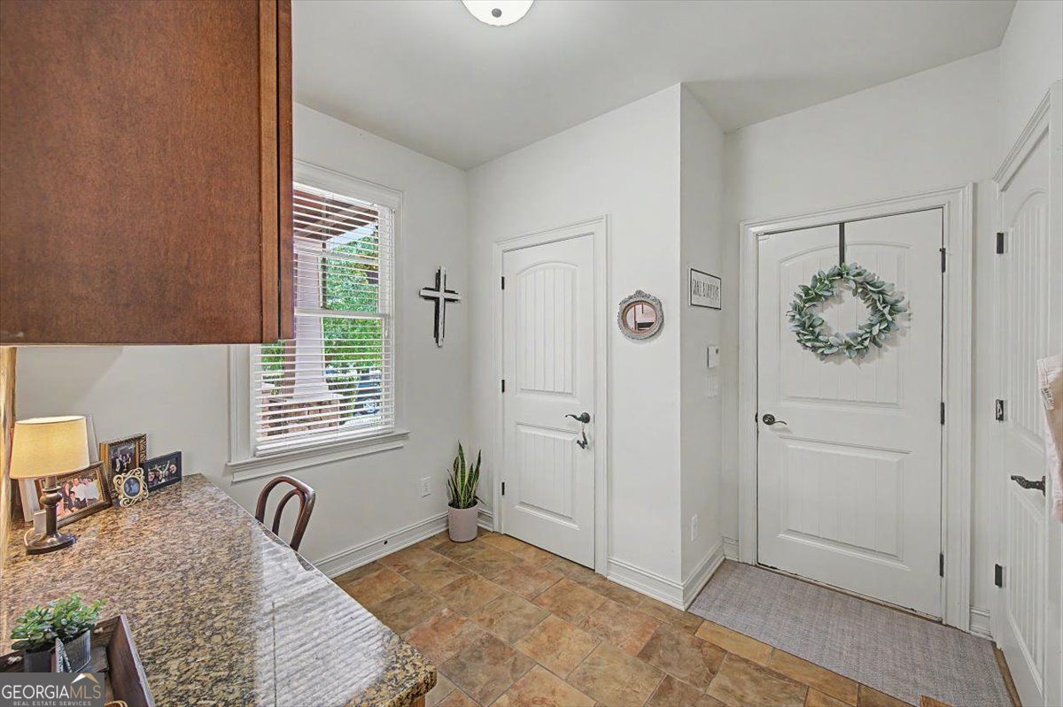 1334 Euharlee Road Property Photo 31