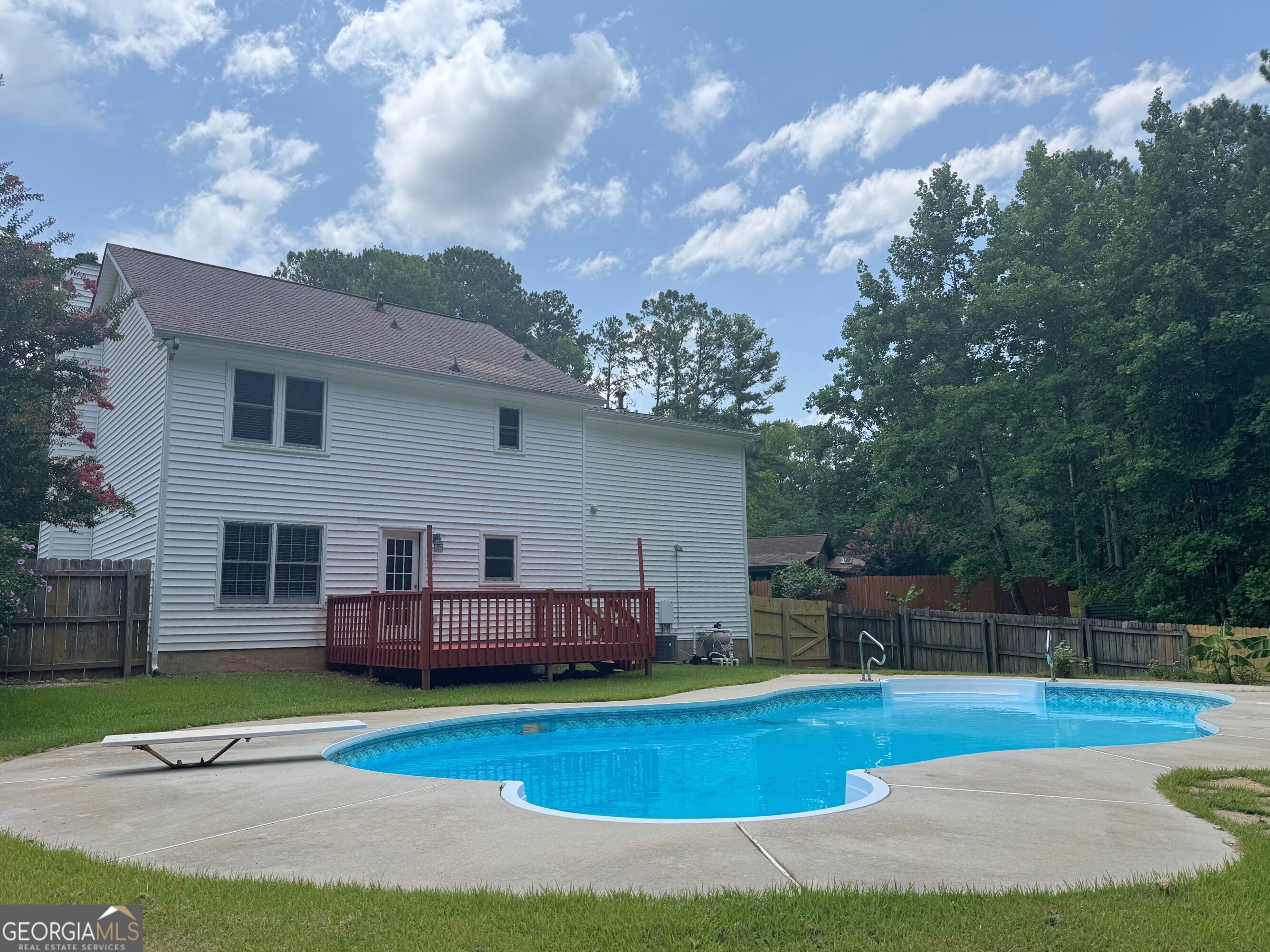 139 Burnham Property Photo 19