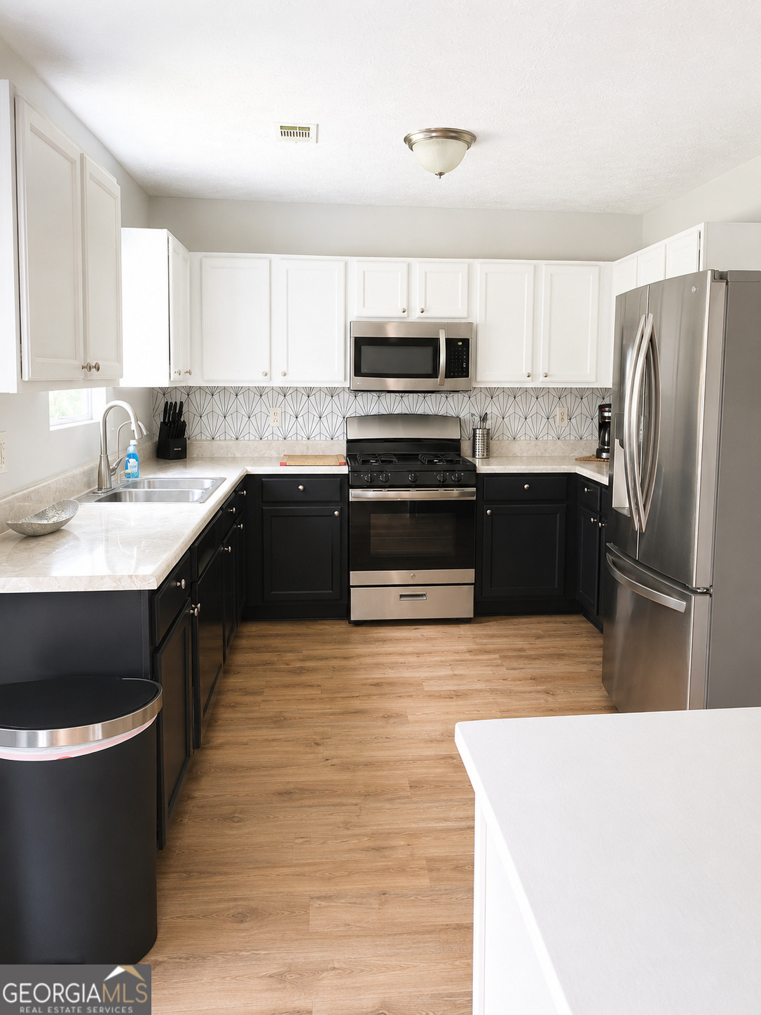6009 Riveroak Terrace Property Photo 4