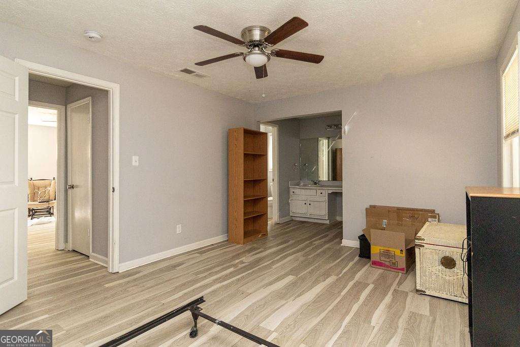 8697 Ashley Way Property Photo 8