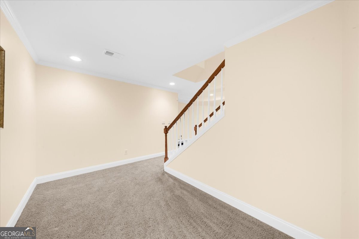 230 Willow Glade Point Property Photo 49