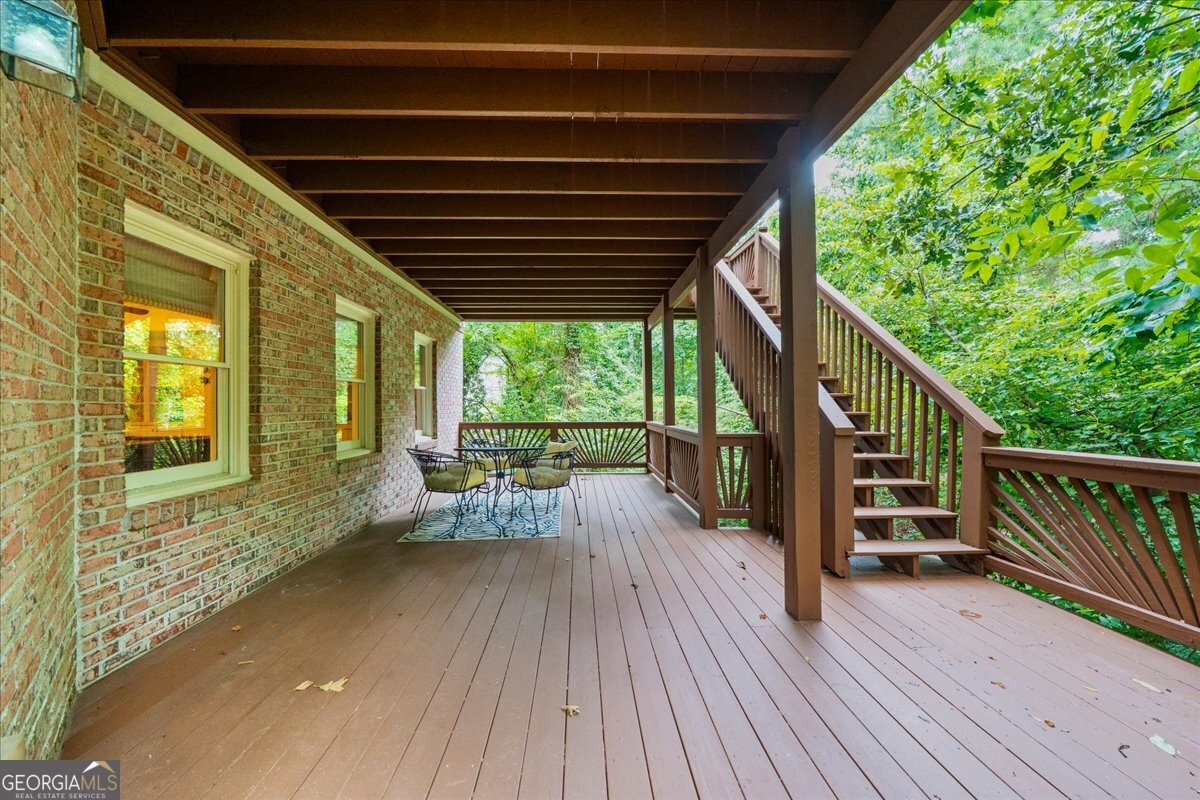 230 Willow Glade Point Property Photo 55