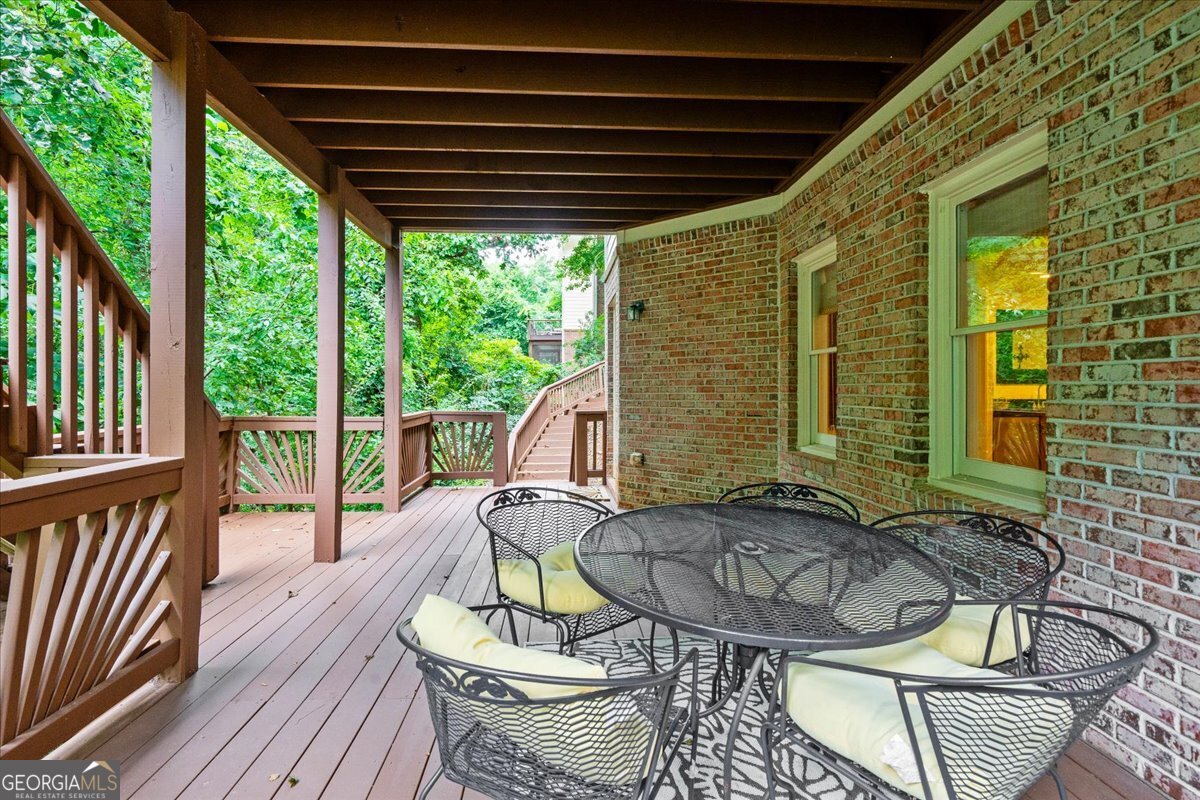 230 Willow Glade Point Property Photo 58