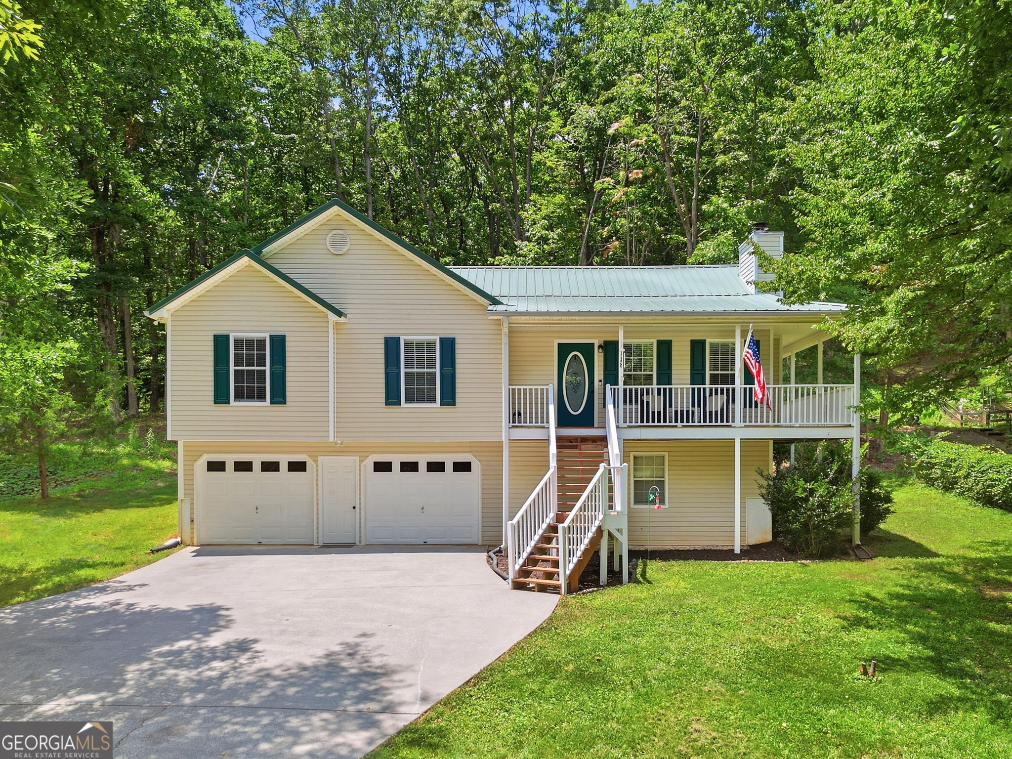 118 Hawkins Farm Lane Property Photo 1