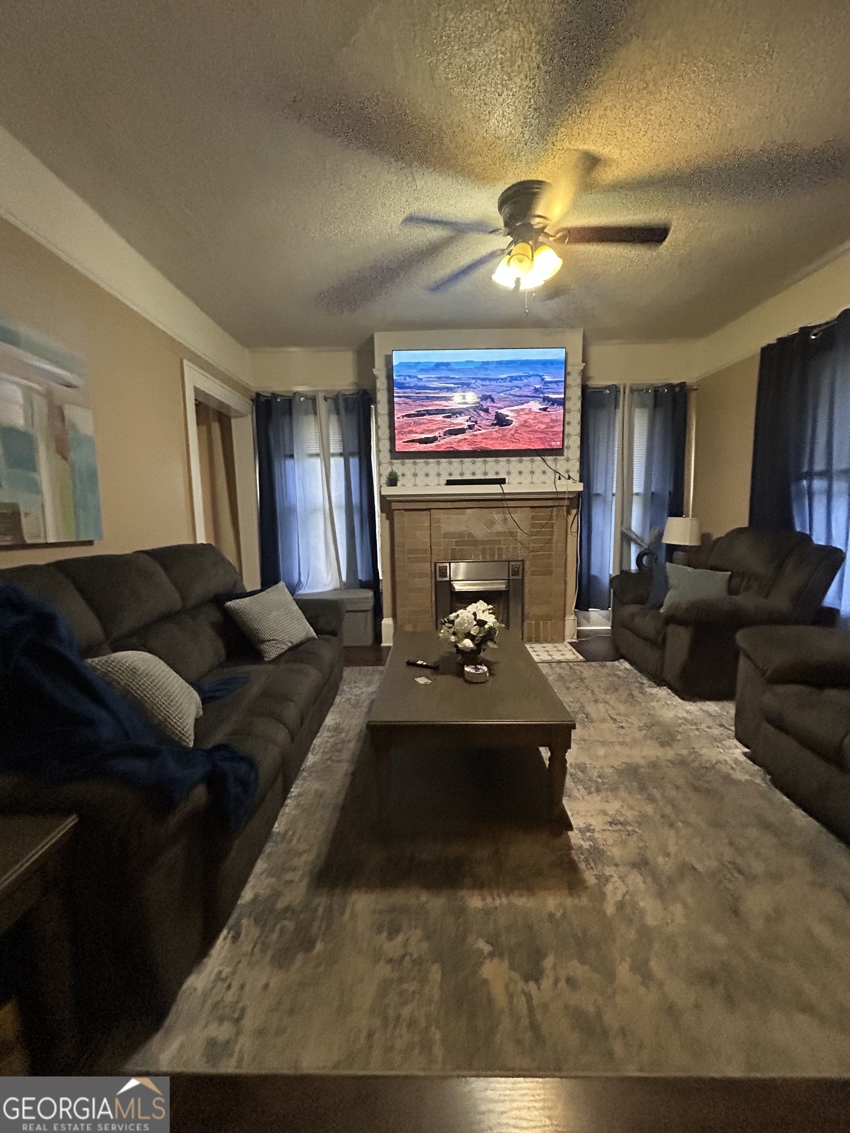 2448 Beech Avenue Property Photo 6