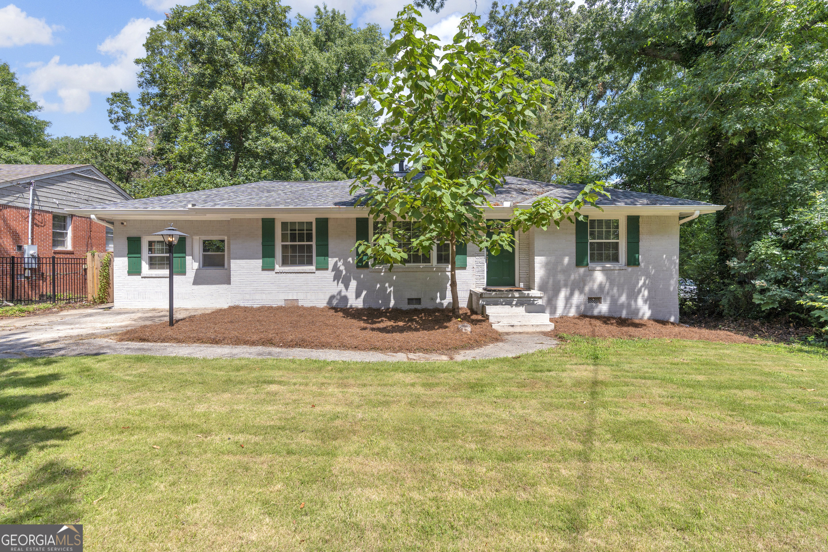 1145 Fayetteville Road SE
