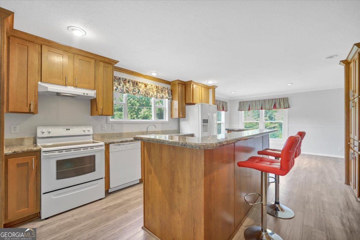 3410 Holbrook Road Property Photo 12