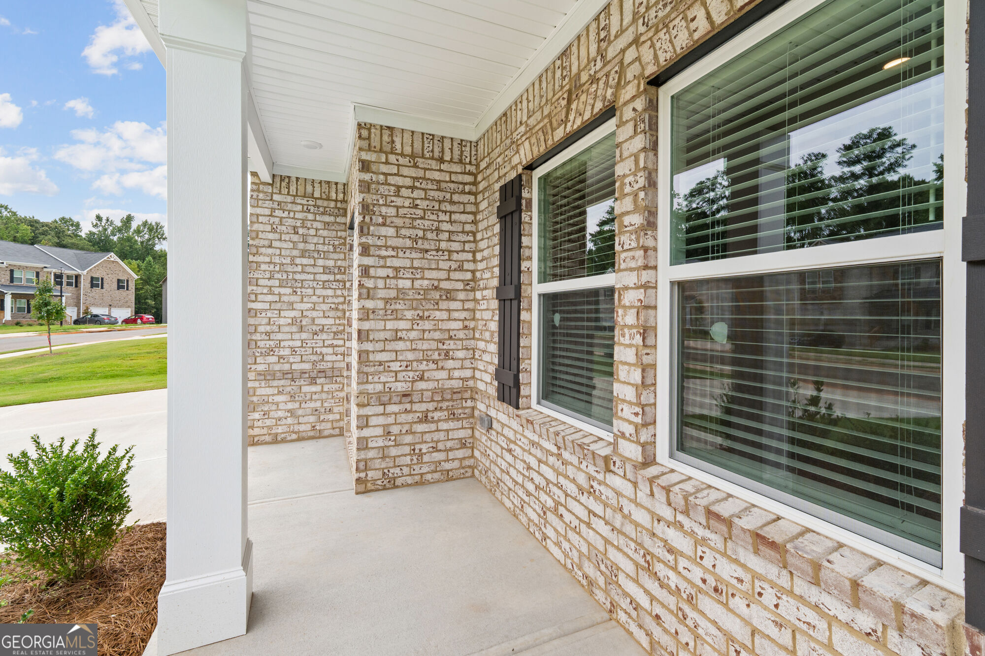 355 Jarrett Street Property Photo 3