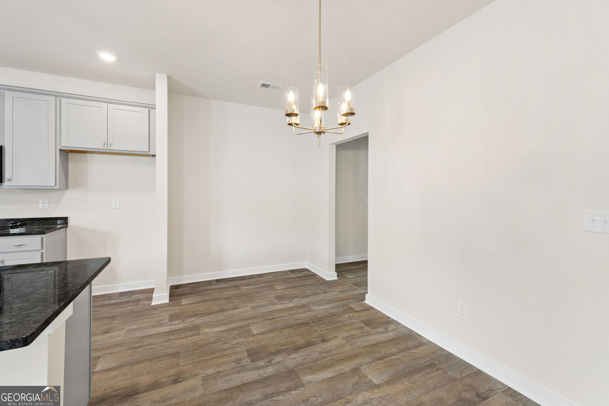 355 Jarrett Street Property Photo 7