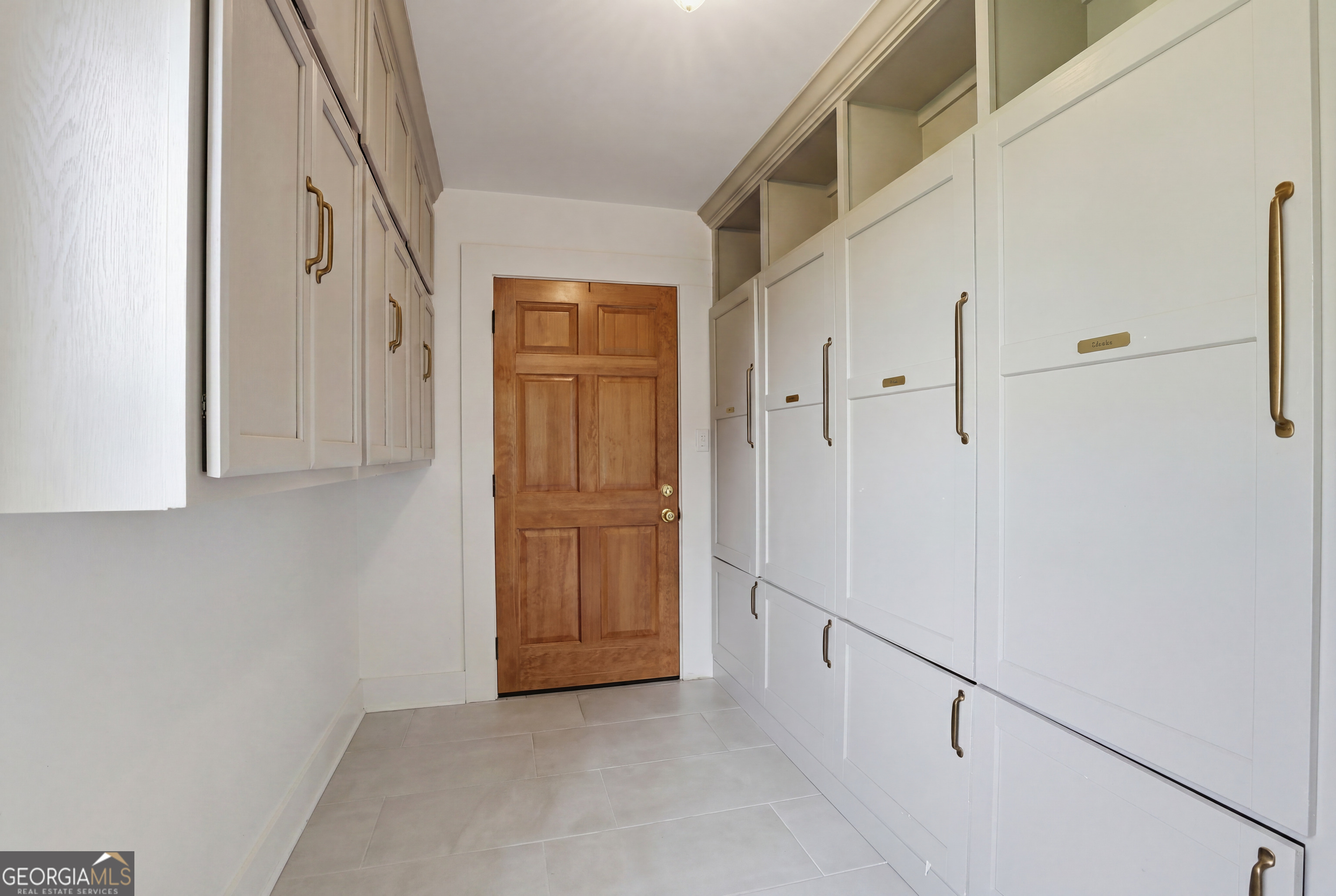 527 N Mize Road Property Photo 44