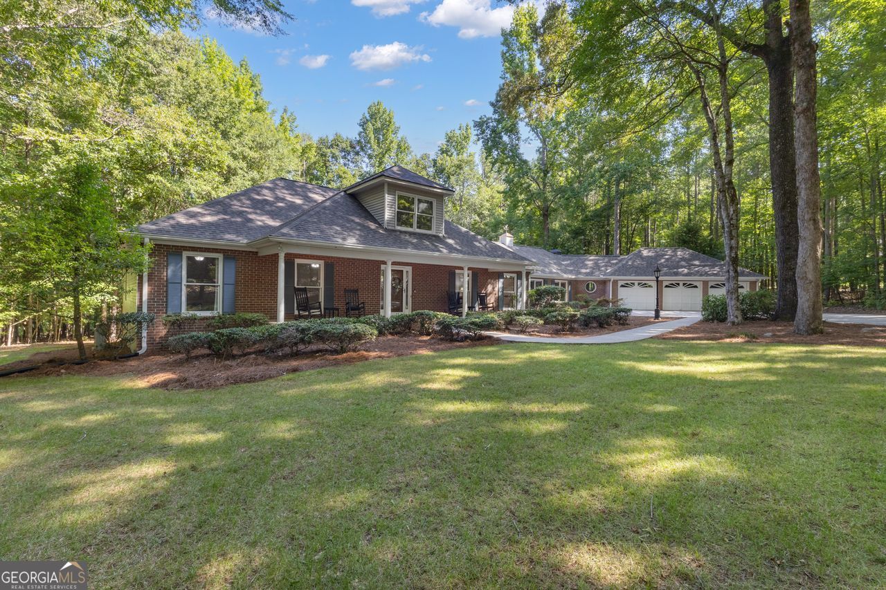 120 Ellenwood Court Property Photo 4