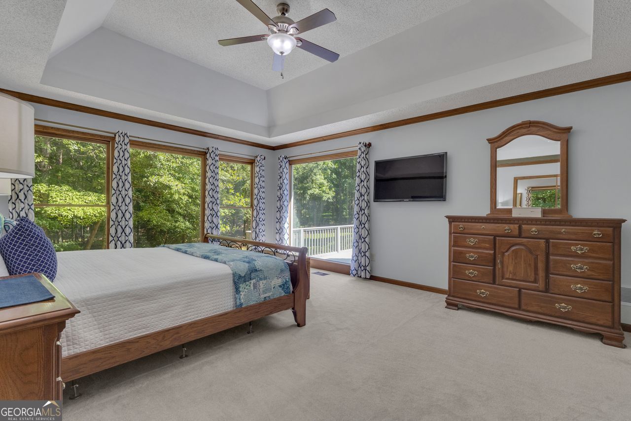 120 Ellenwood Court Property Photo 44