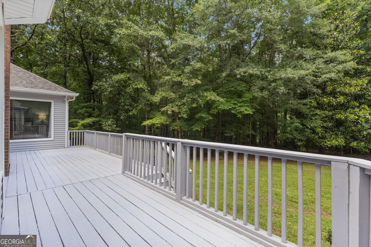 120 Ellenwood Court Property Photo 70