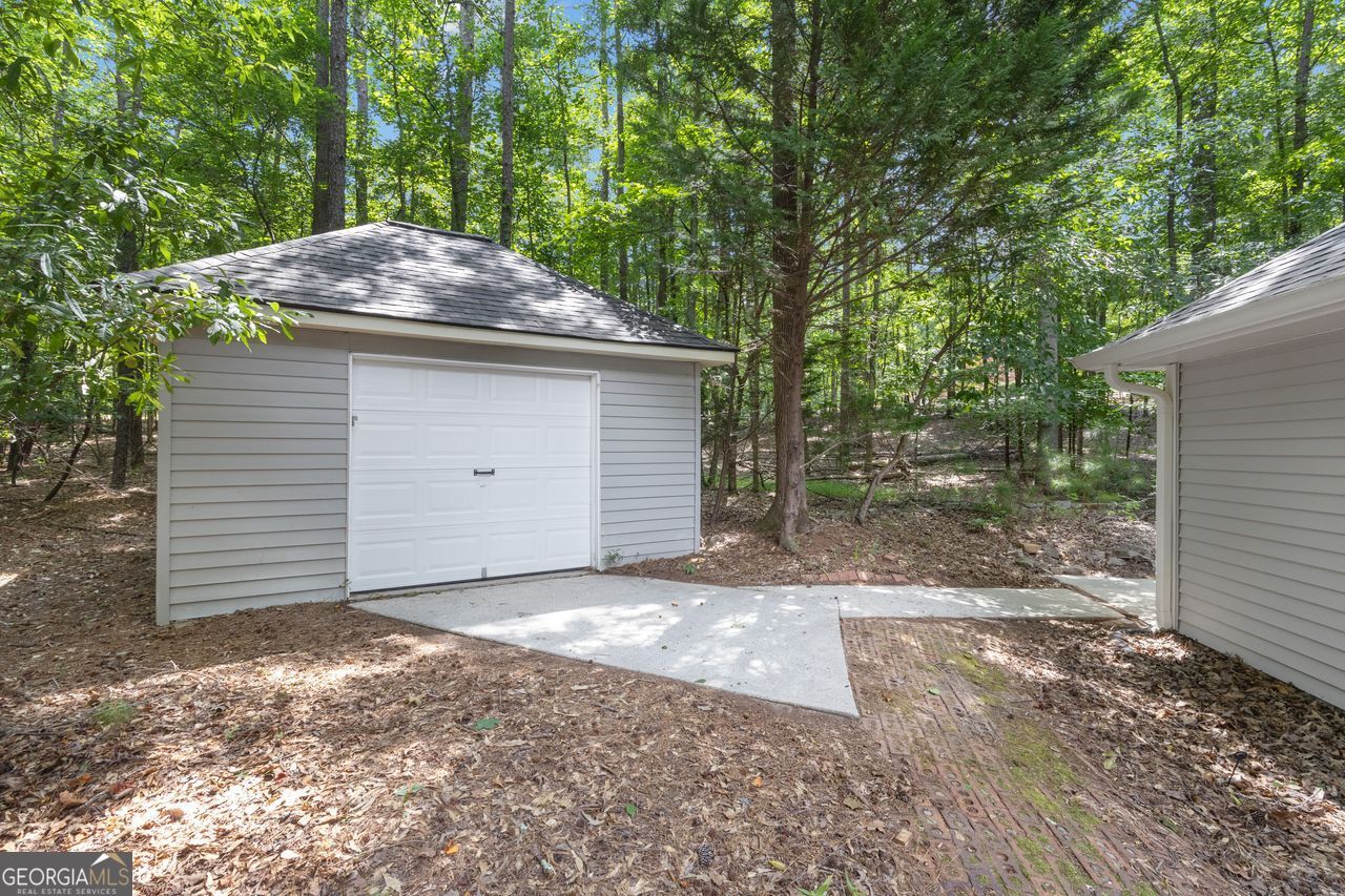 120 Ellenwood Court Property Photo 75