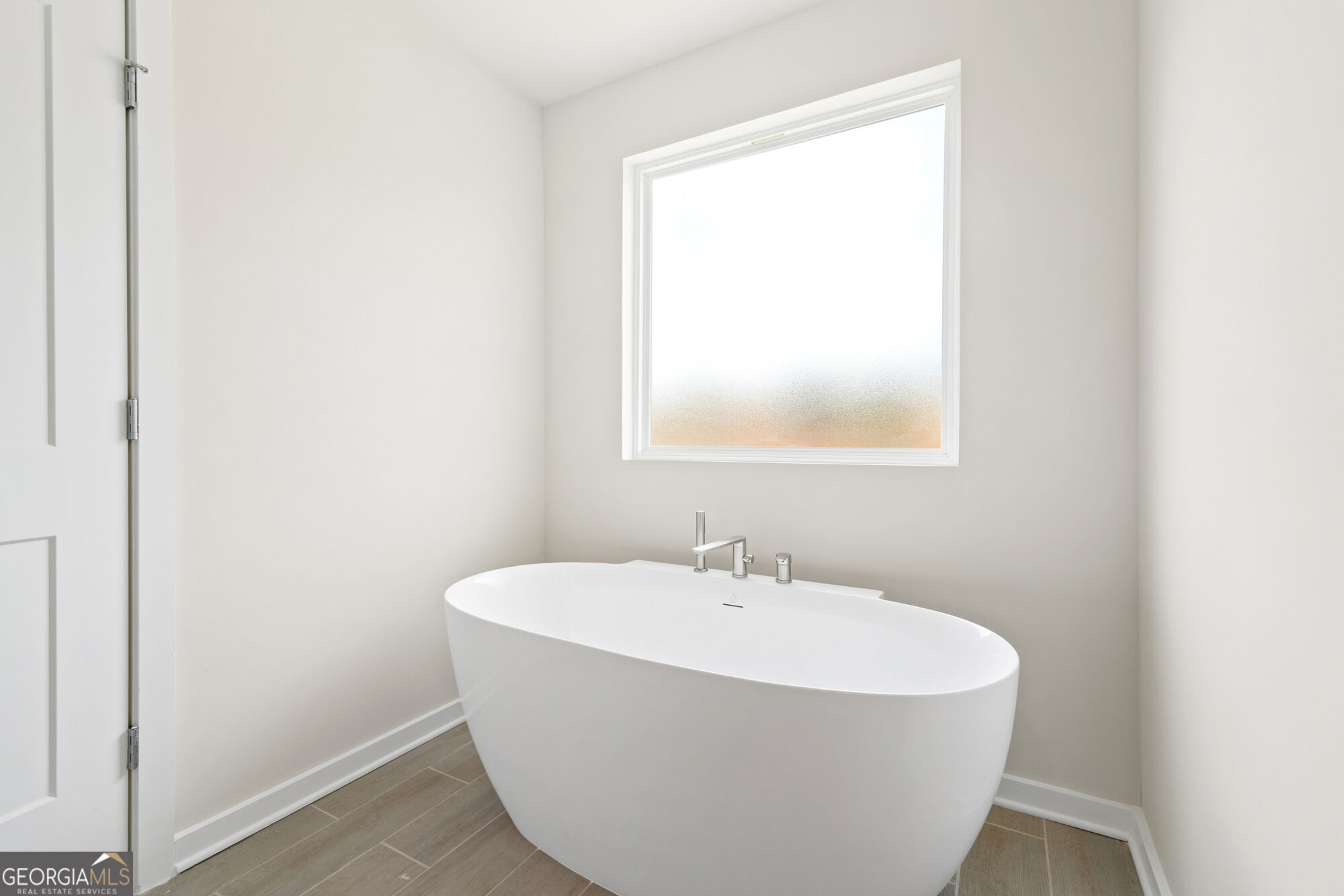 359 Jarrett Street Property Photo 5
