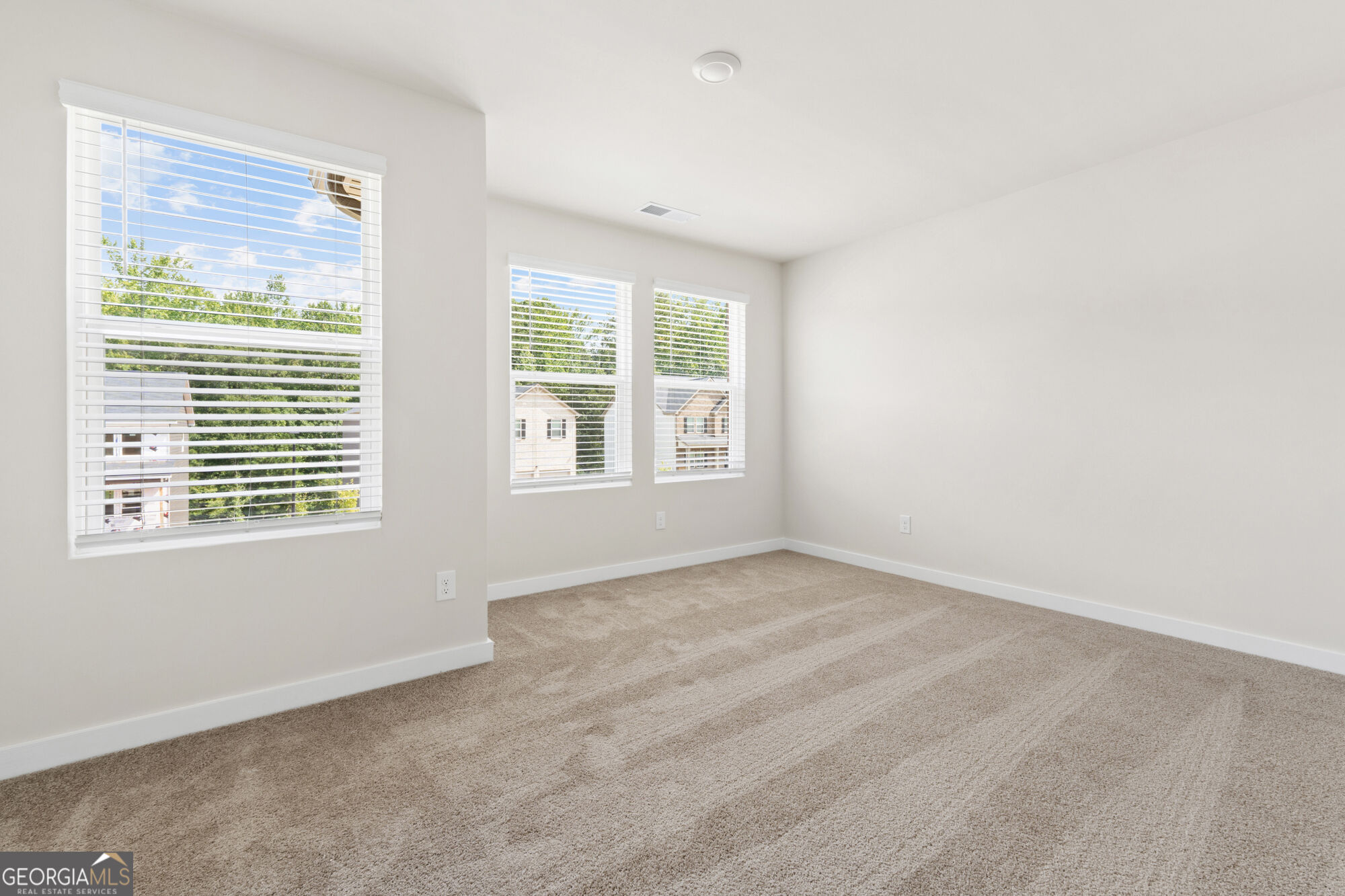359 Jarrett Street Property Photo 11