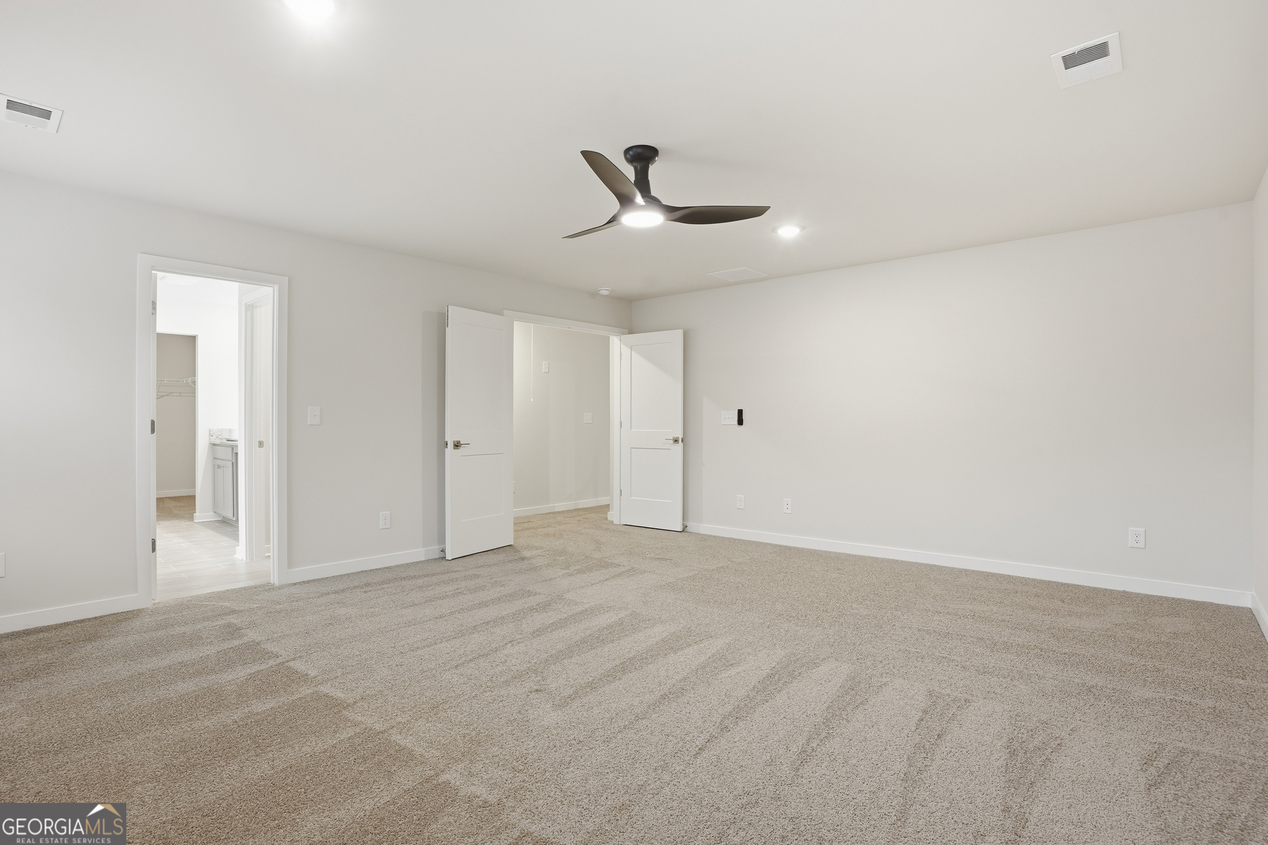 359 Jarrett Street Property Photo 16
