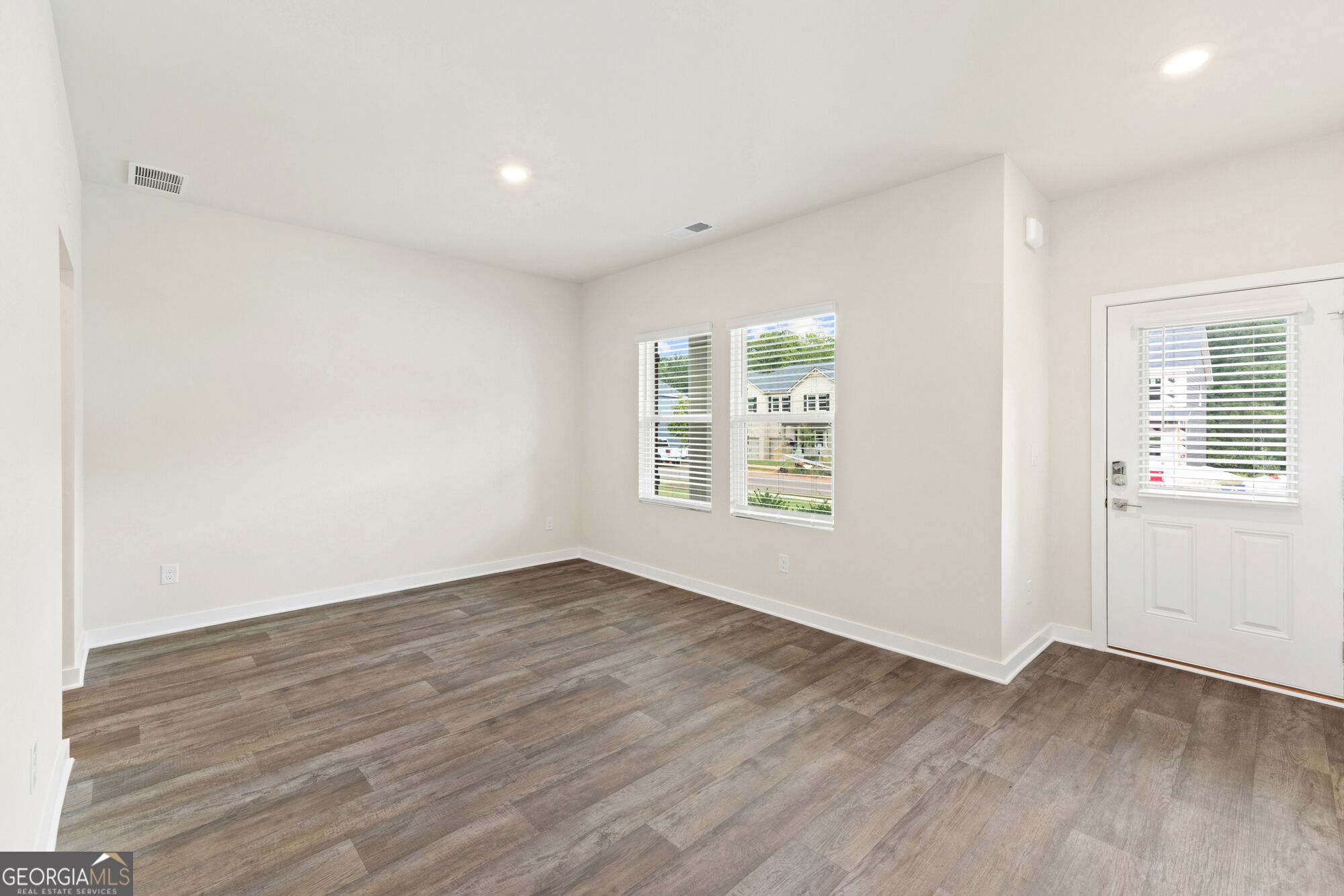 359 Jarrett Street Property Photo 20