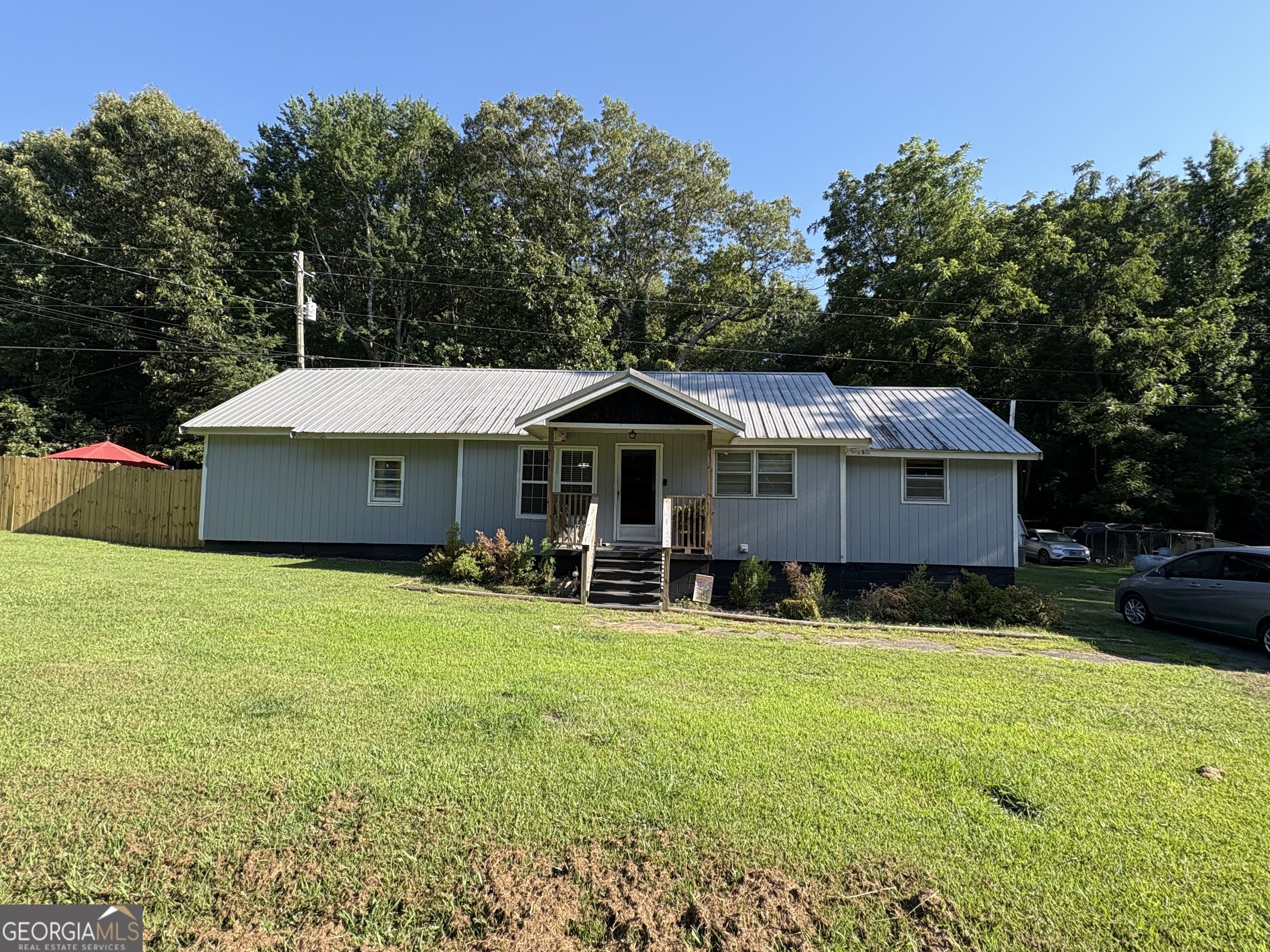 1049 Prior Station Road Property Photo 1