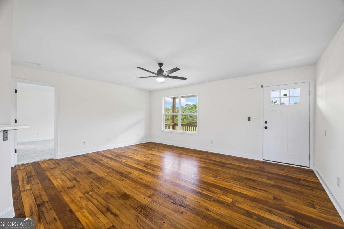 1718 Ed Bennett Road Property Photo 12
