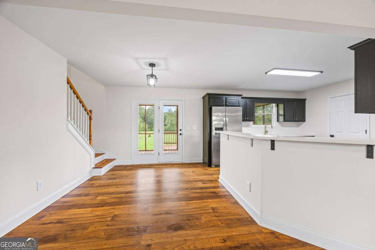 1718 Ed Bennett Road Property Photo 15