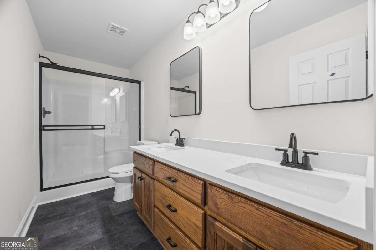 1718 Ed Bennett Road Property Photo 30