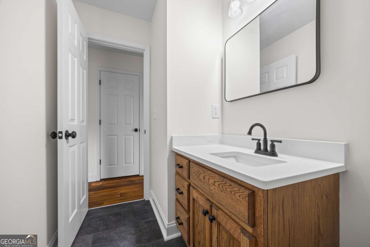 1718 Ed Bennett Road Property Photo 41