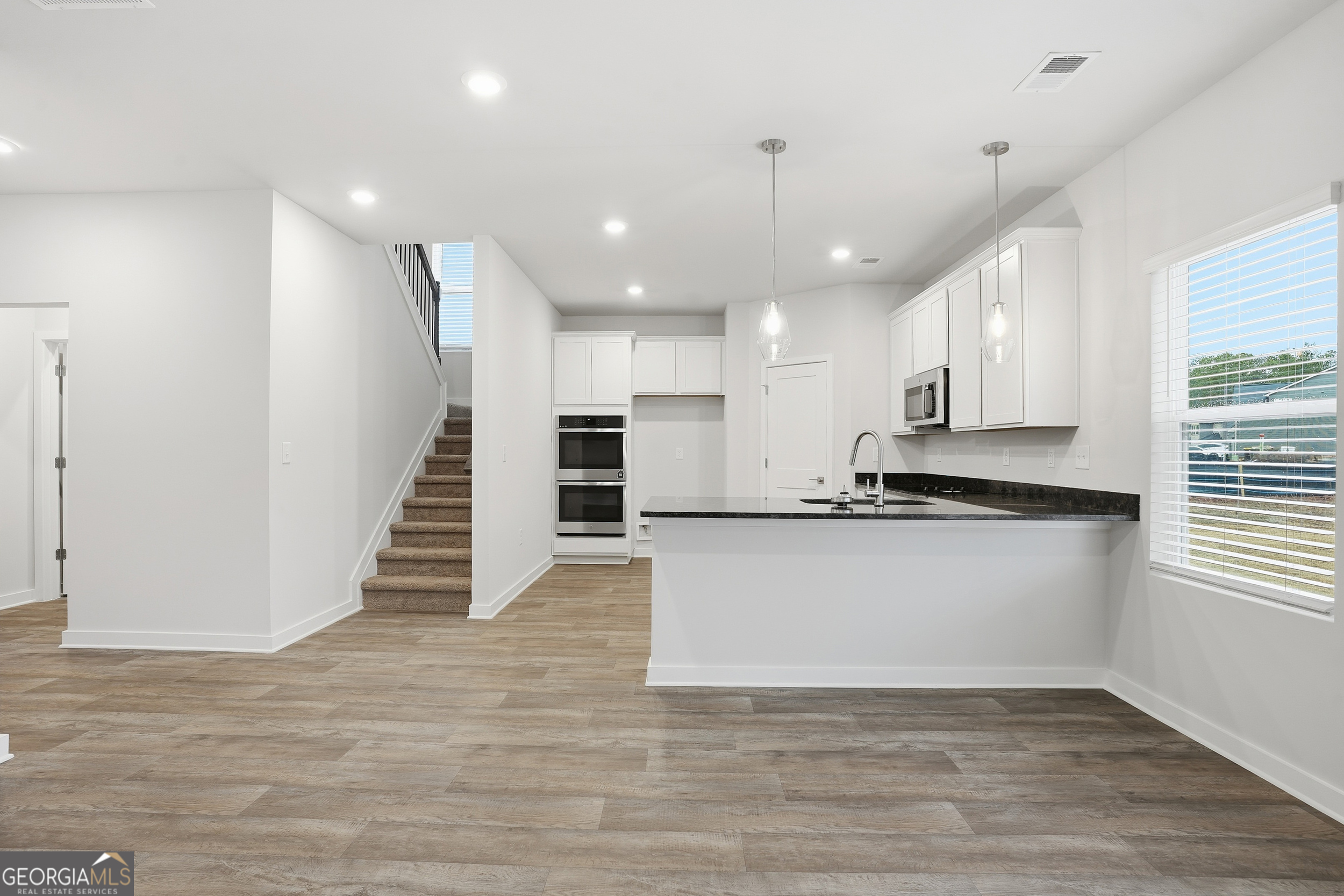 361 Jarrett Street Property Photo 10
