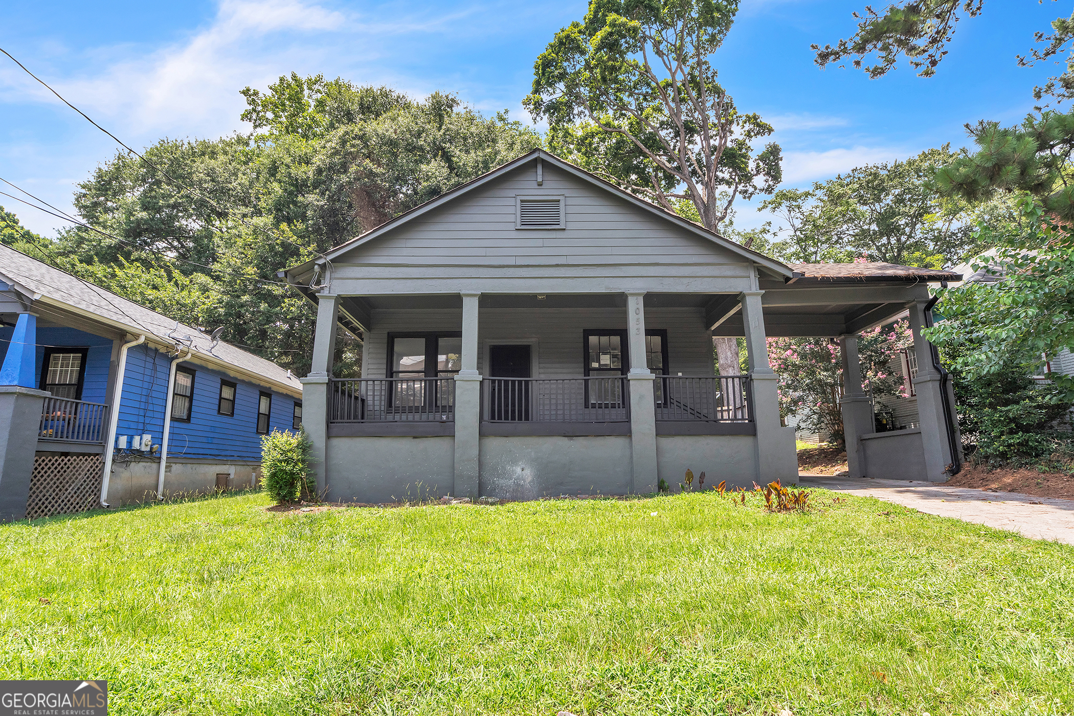 1053 Metropolitan Property Photo 1