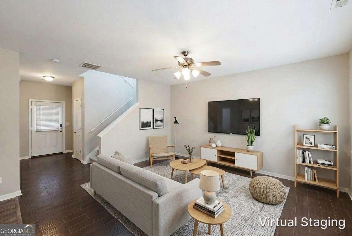 160 Paxton Place Property Photo 2