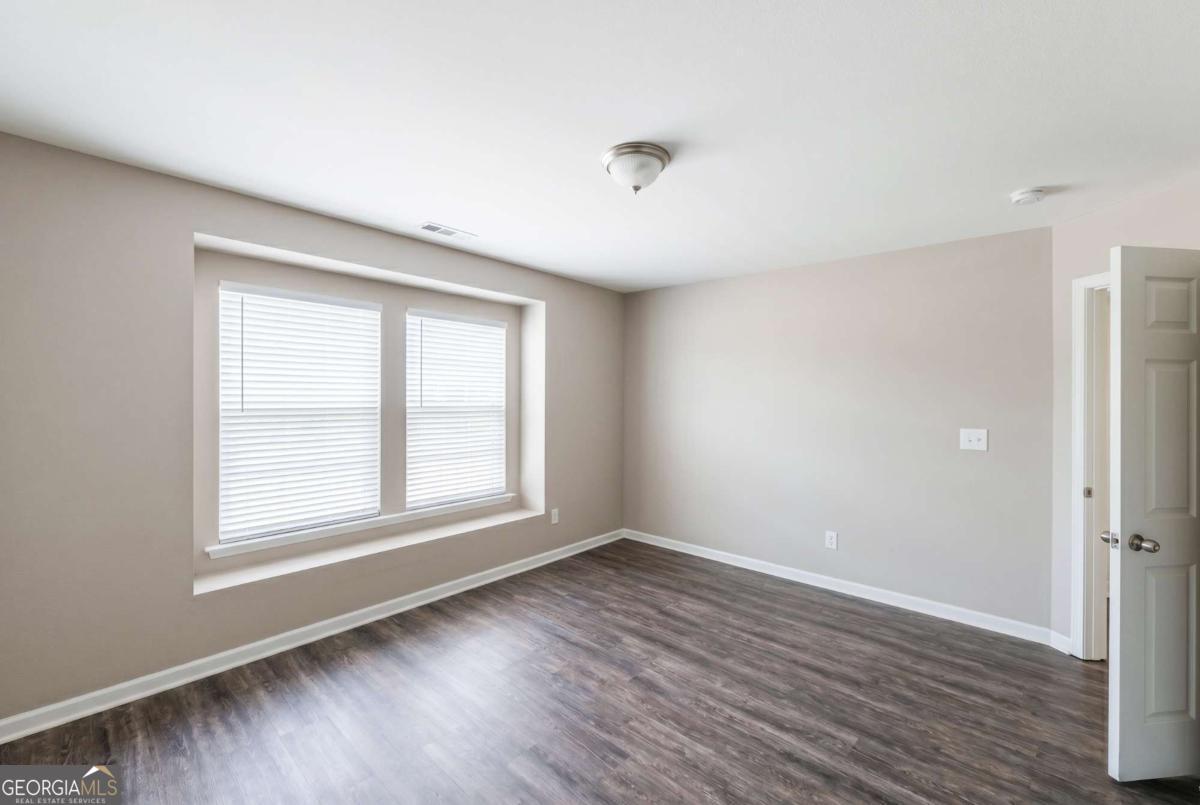 160 Paxton Place Property Photo 11