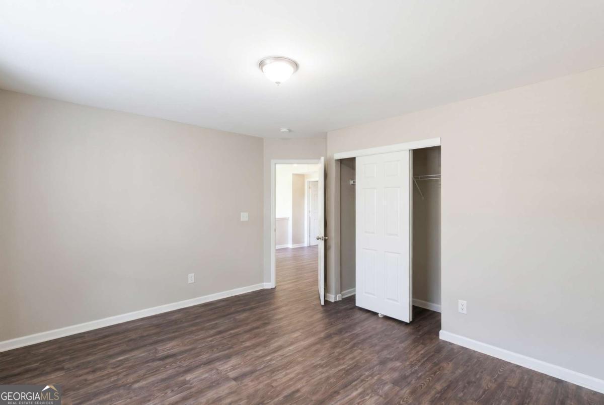 160 Paxton Place Property Photo 12