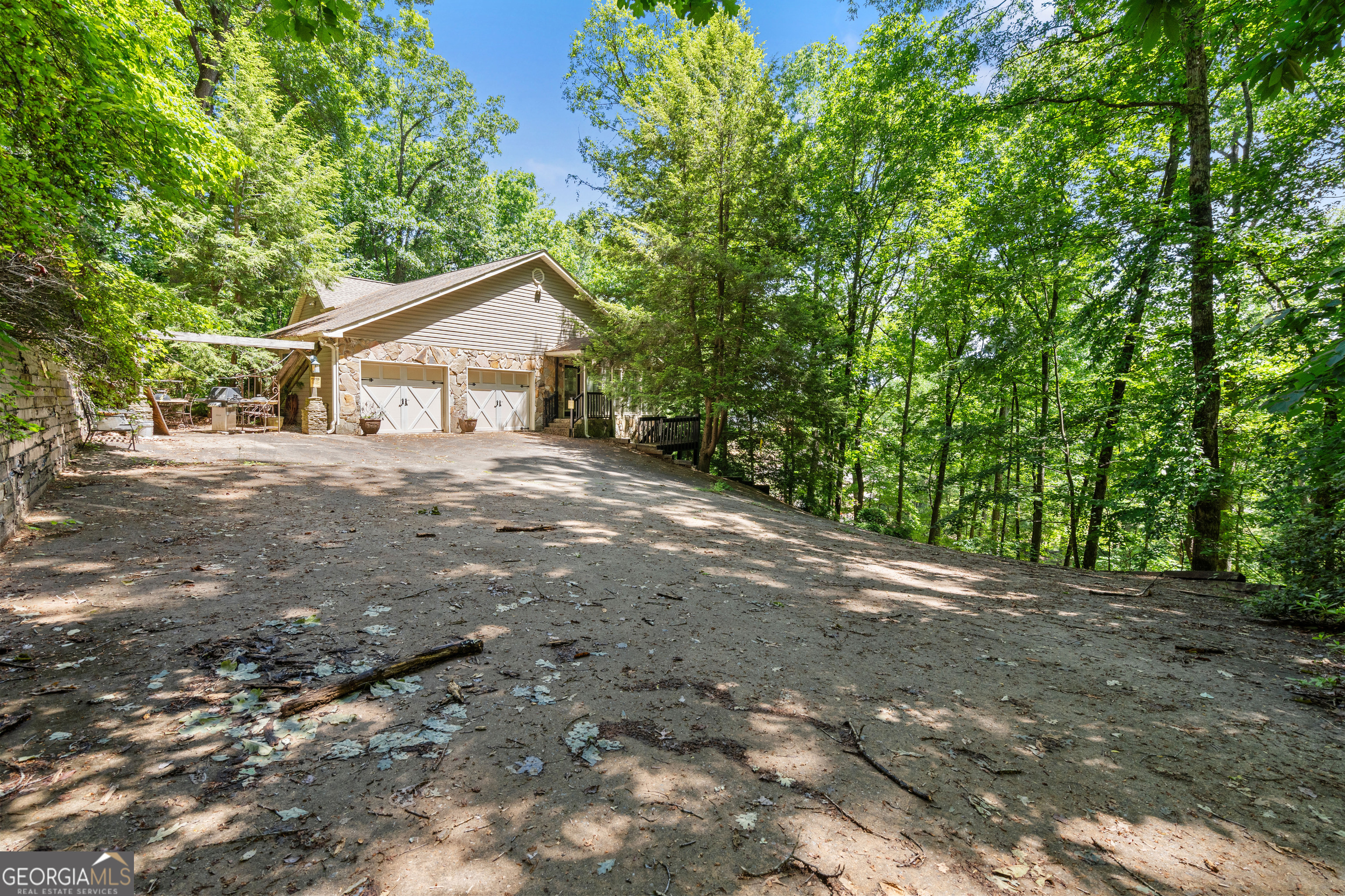 477 Indian Property Photo 37