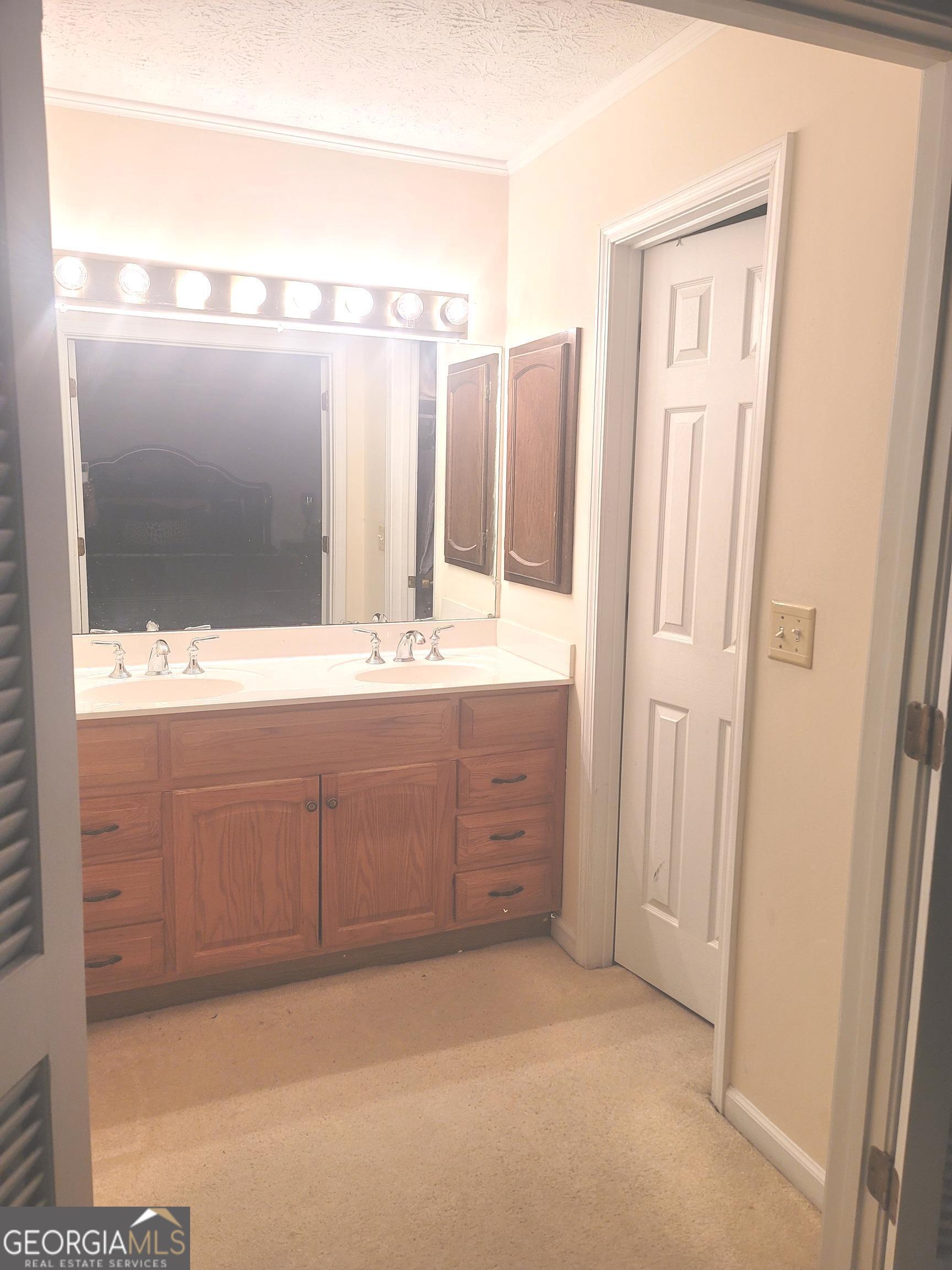 7541 Raleigh Lane Property Photo 8