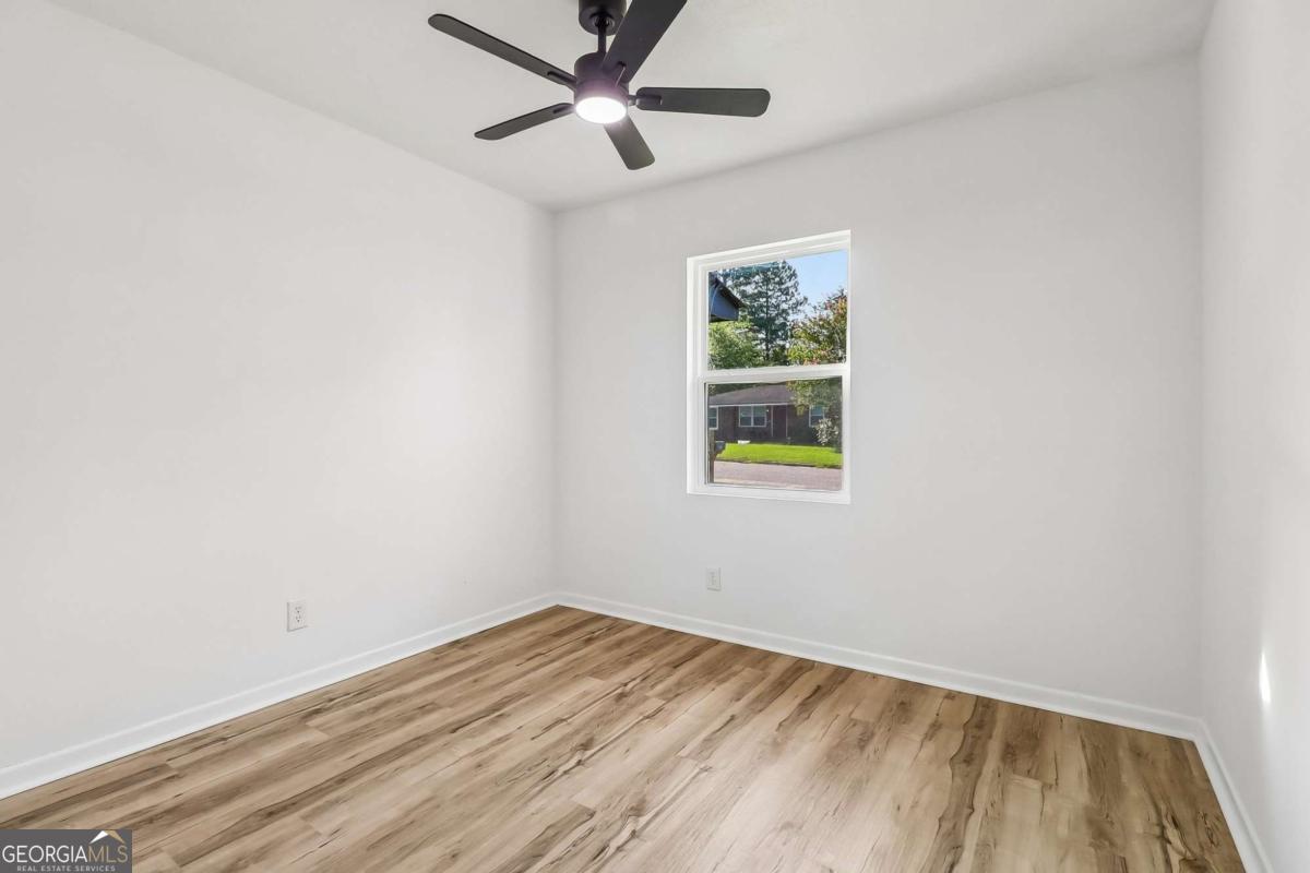 3625 Meadowgrove Drive Property Photo 11