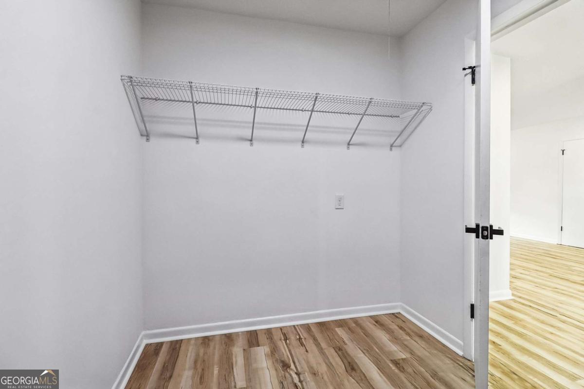3625 Meadowgrove Drive Property Photo 27