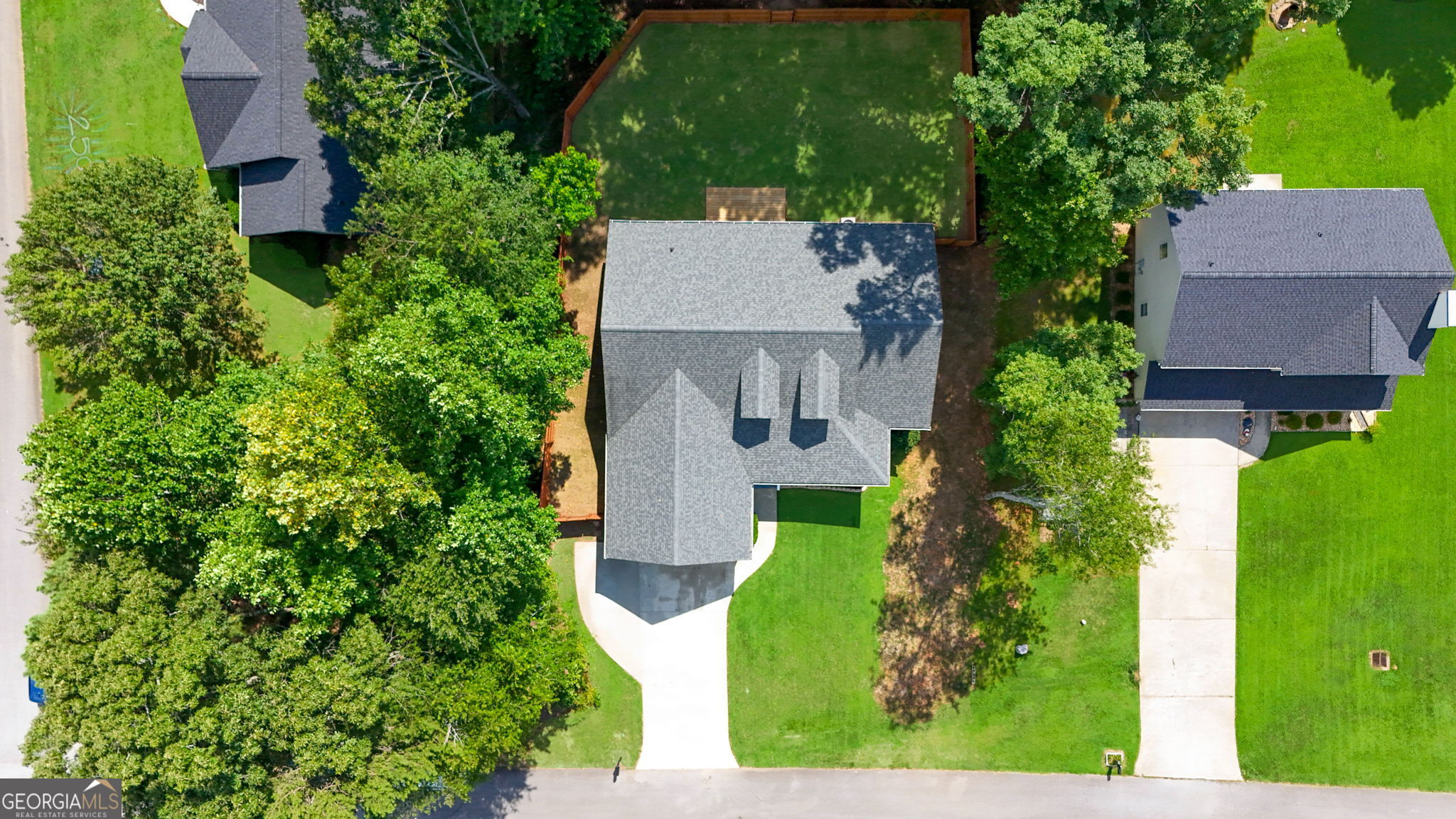 118 Rockwind Way Property Photo 37