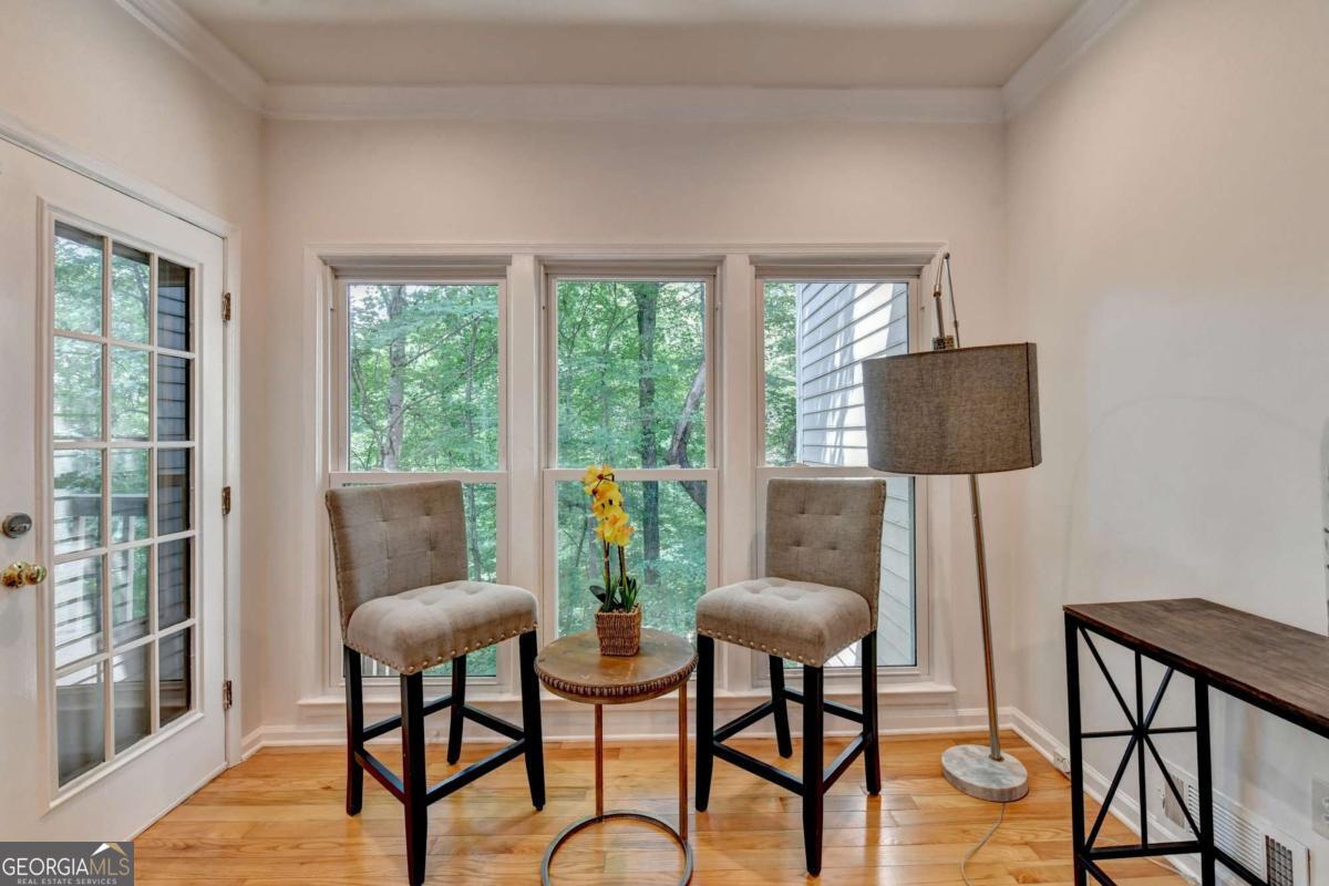 1006 Camden Court Property Photo 25