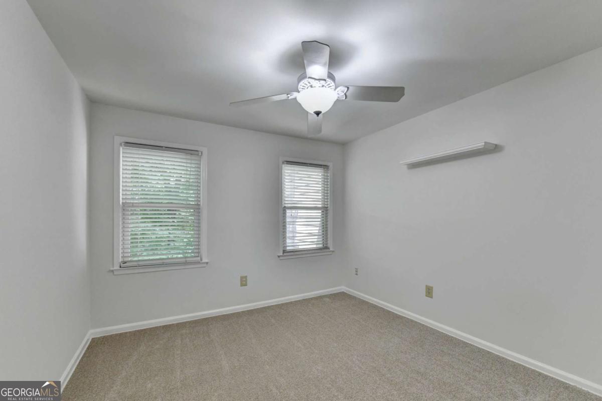 1006 Camden Court Property Photo 55