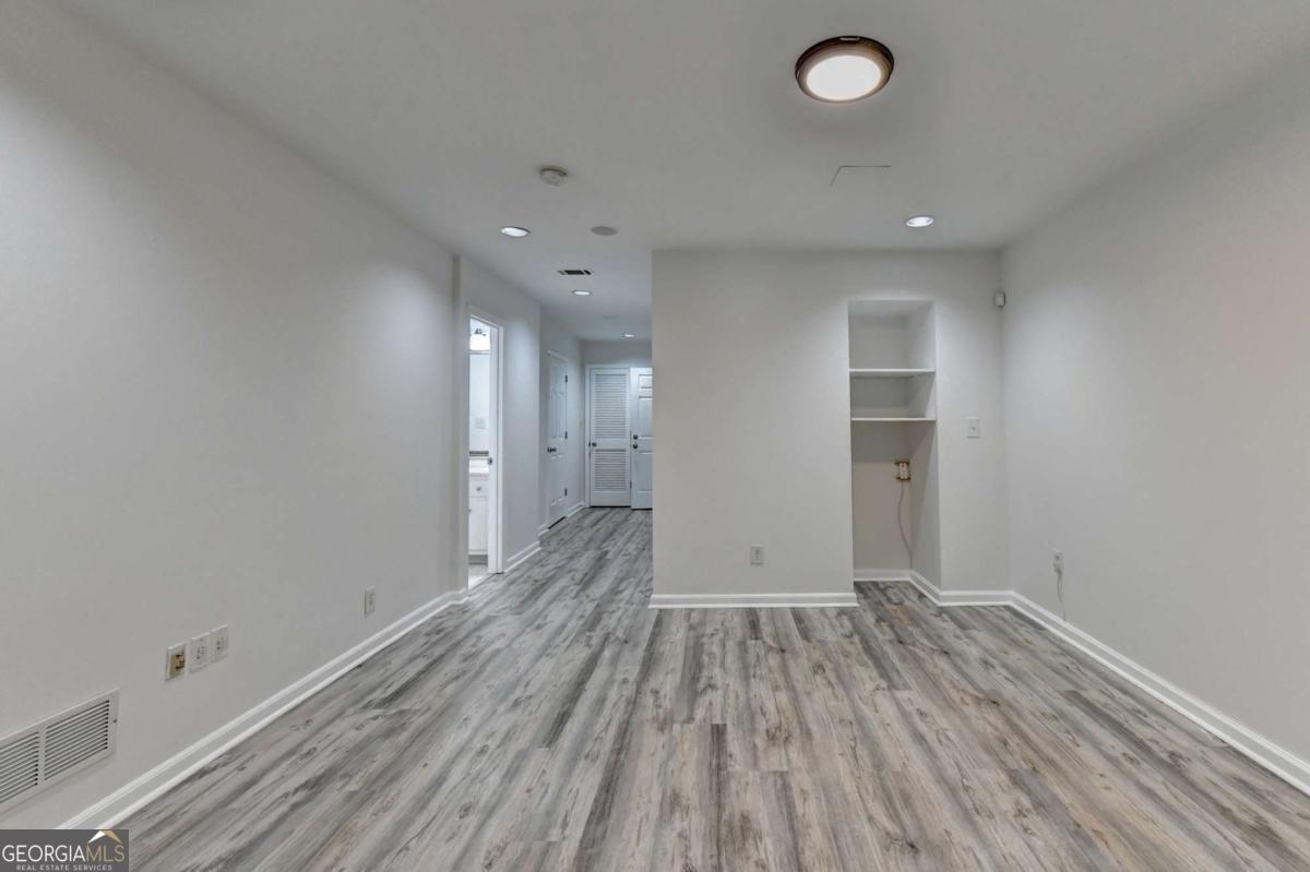 1006 Camden Court Property Photo 60