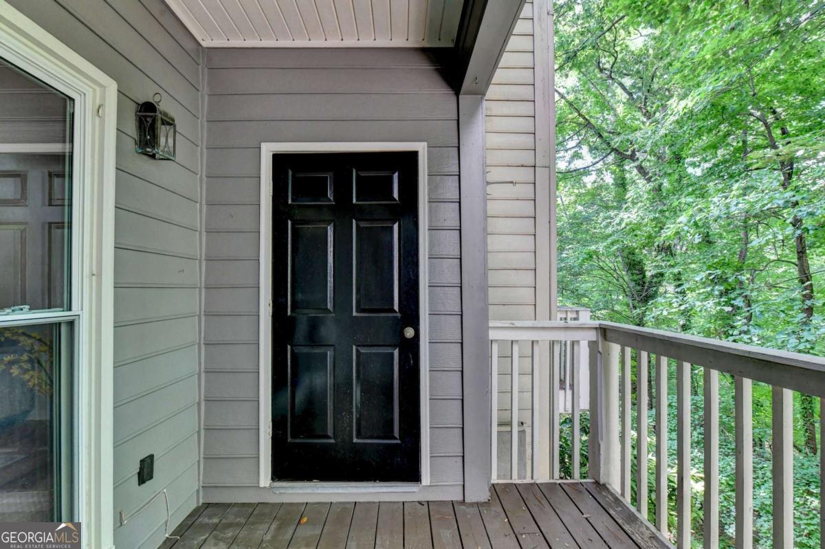 1006 Camden Court Property Photo 68
