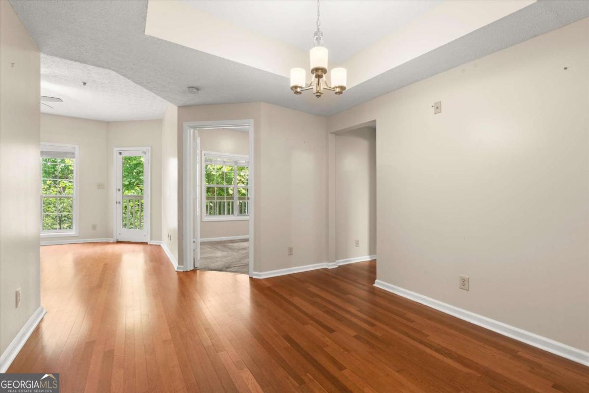 1250 Parkwood Circle Se # 2203 Property Photo 5