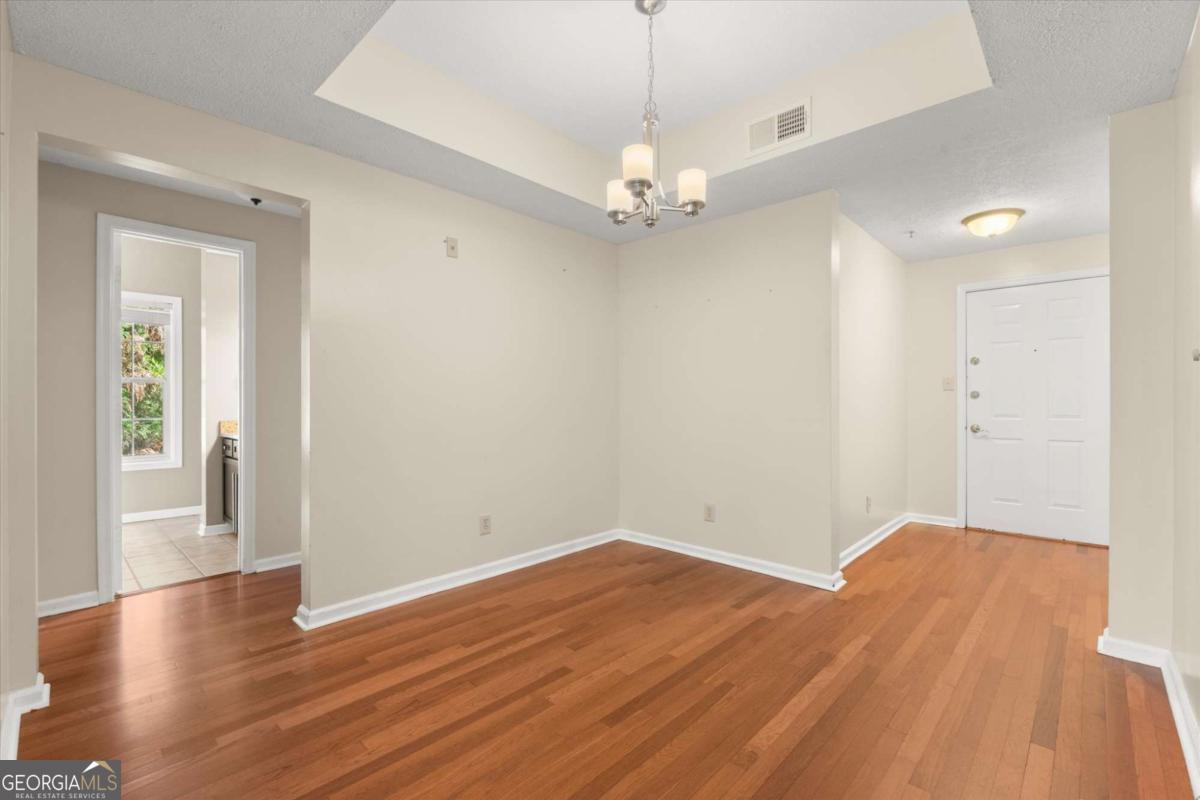 1250 Parkwood Circle Se # 2203 Property Photo 6