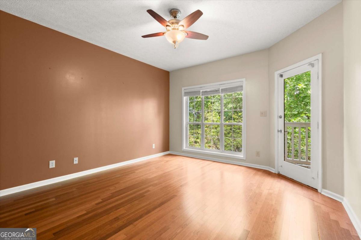 1250 Parkwood Circle Se # 2203 Property Photo 8