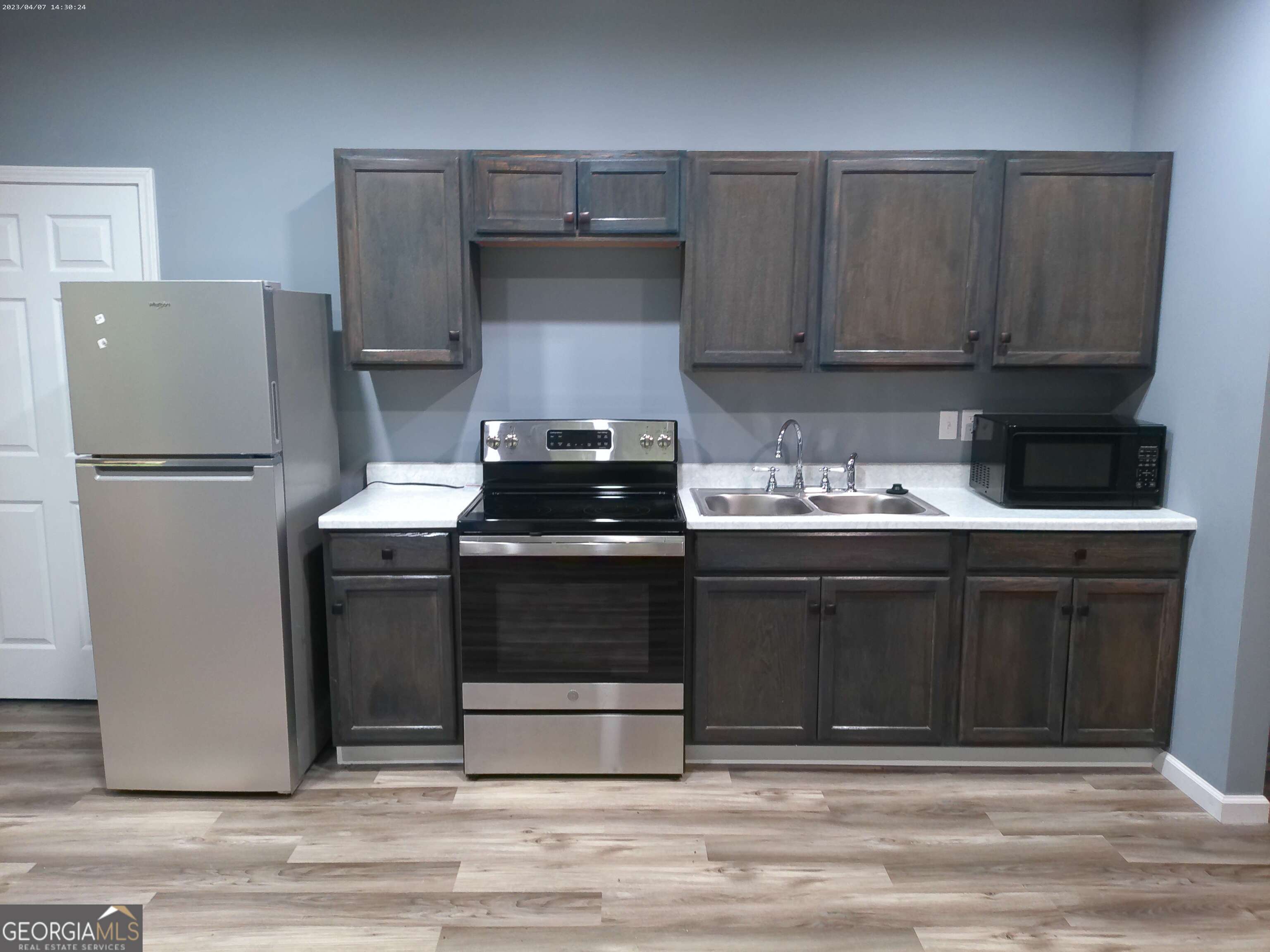 1471 Cliff View Terrace # B Property Photo 3